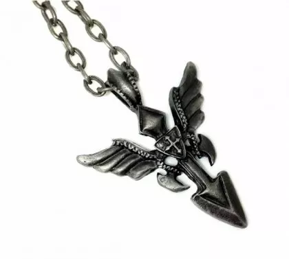 Halskette Kreuz