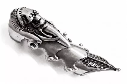Gelenk Fingerring Totenkopf mit Bart