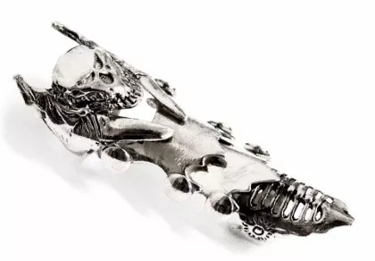 Gelenk Fingerring Totenkopf & Fledermaus
