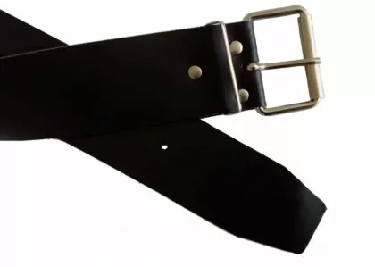 Pyramidennietengürtel 3-reihig