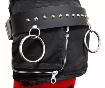 Gürtel - Spitznieten mit Ring