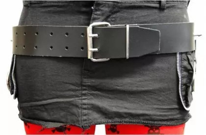Gürtel - Killernieten mit Ring