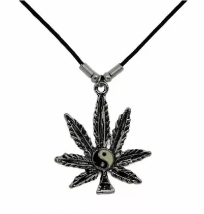 Motivhalskette Marihuana Hanfblatt Yin Yang