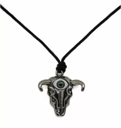 Kette mit Stierkopf Anhänger