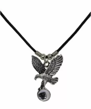 Halskette fliegender Adler