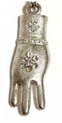 Rapper Chain Hand