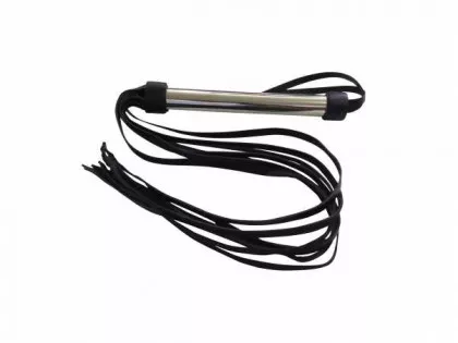 Flogger mit Metallgriff