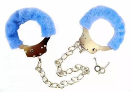 Flauschige Fußschellen - Hellblau