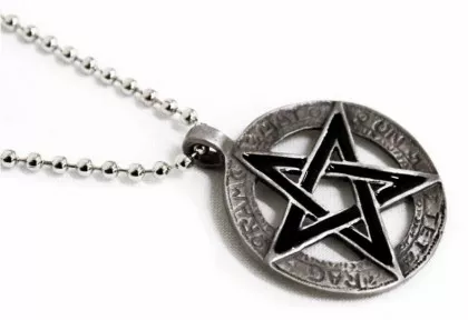 Halskette Pentagramm