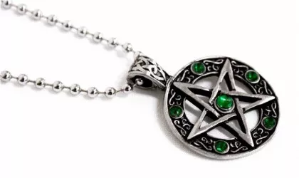 Necklace Pentagram