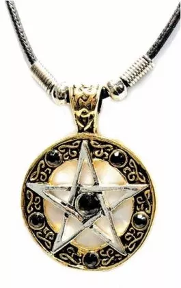 Halskette Pentagramm