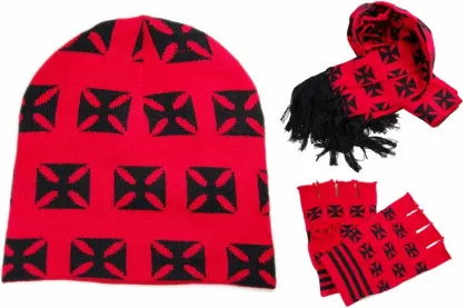 kleine eiserne Kreuze auf rotem Untergrund | Set bestehend aus Schal, Beanie und Handschuhe