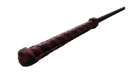 Schwarz & Rote Gerte