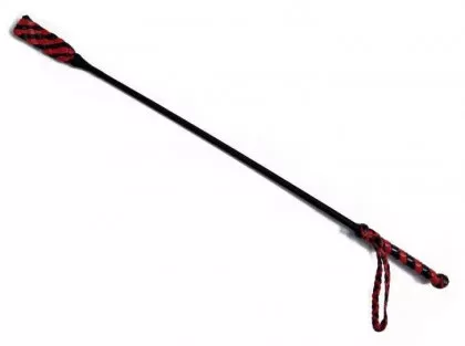 Schwarz & Rote Gerte