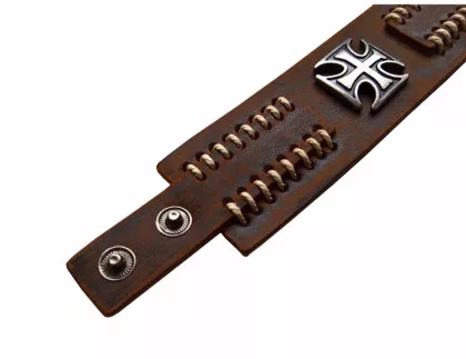 Armband Eiserns Kreuz Braun