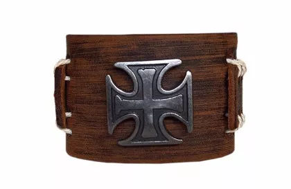 Armband Eiserns Kreuz Braun