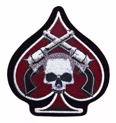 Aufnäher Pik Revolver Totenkopf
