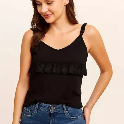 Schwarzes Top mit Spitze