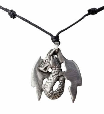 Necklace with pendant dragon