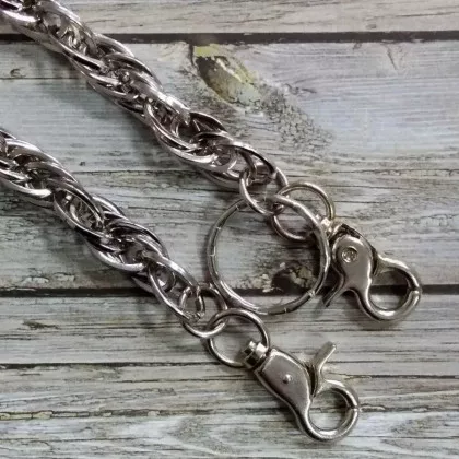 Schlüsselkette mit 2 Karabinerhaken Schlüsselring