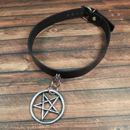 Halsband Choker umgekehrtes Pentagramm