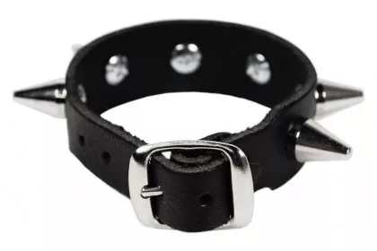 Spike Nieten Lederarmband 1-reihig