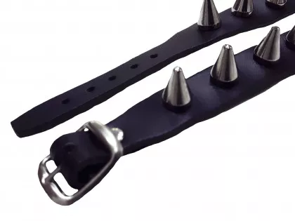 Spike Nieten Lederarmband 1-reihig