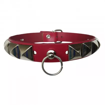 Red Pyramid Studded O-Ring Choker