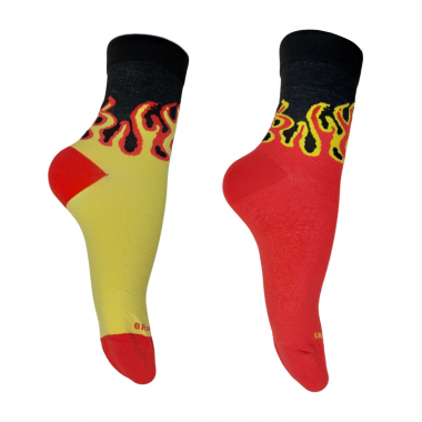 Streetwear Socken mit Flammenmuster