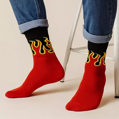 Streetwear Socken mit Flammenmuster