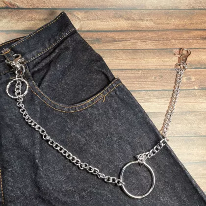 Schlüsselkette für Biker mit O Ring | 2 Karabiner Haken | 1 Schlüsselring | 56 cm total length
