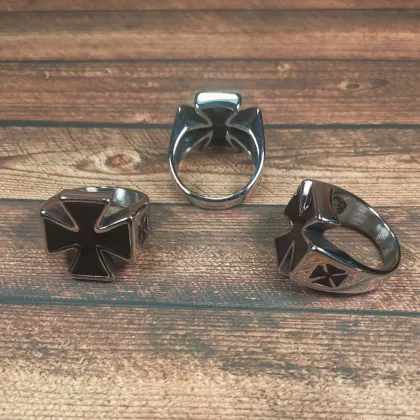 Stainless Steel Fingerring | Iron Cross