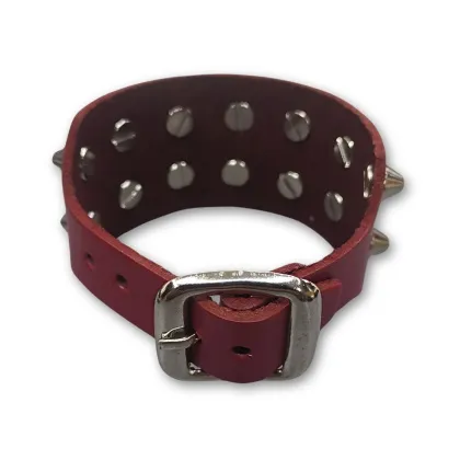 Lederarmband Spitznieten 2-reihig | weinrot