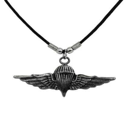 Fallschirmjäger Wings Halskette Zinn