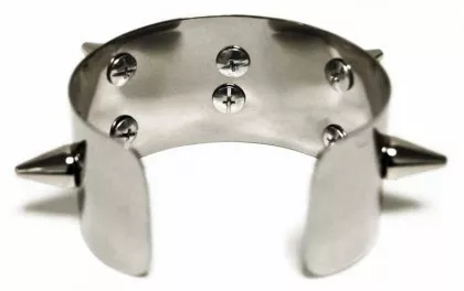 Bracelet With Cone Studs