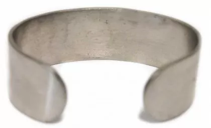 Armspange Totenkopf