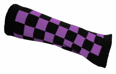 Arm sleeves with black and lila chess pattern