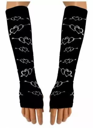Schwarze Armwärmer mit Herzmotiven