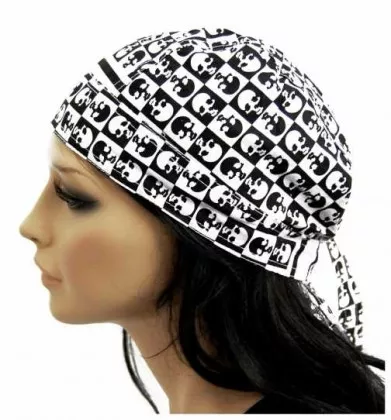 Bandana Kopftuch Schwarz Weiß Totenköpfe