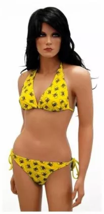 Bikini mit Piratentotenköpfen
