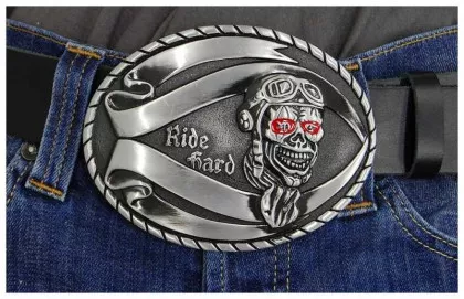 Gürtelschnalle Ride Hard