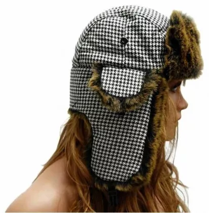 Ushanka White and Black