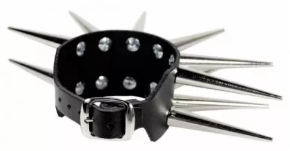 Armband mit Conenieten