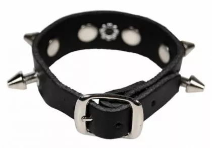 Armband mit Killernieten & Ring