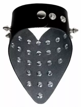 Armband 28 Killernieten