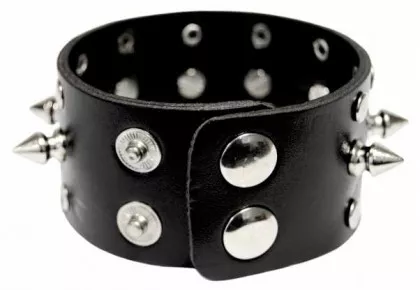 Armband Schwarz Killer Nieten