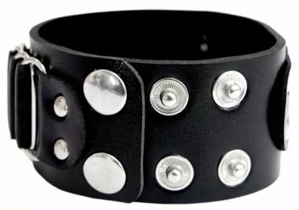 Armband Schwarz mit Hanfsymbol