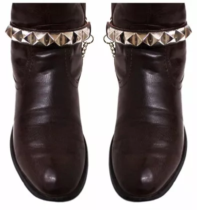 Leather Bootstrap in brown with Pyramid Studs