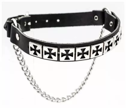 Schwarze Stiefelbänder mit Eisernen Kreuz Nieten