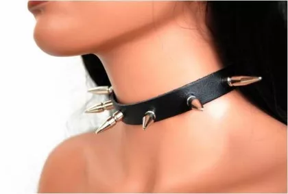 Killer Studs 2.5 cm & 3.5 cm Leather Choker